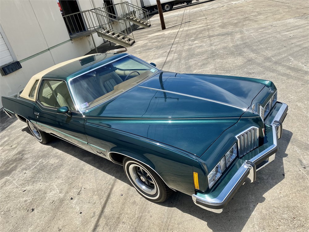 No Reserve: 1977 Pontiac Grand Prix SJ for sale on BaT Auctions - sold for  $14,250 on November 8, 2022 (Lot #90,017)