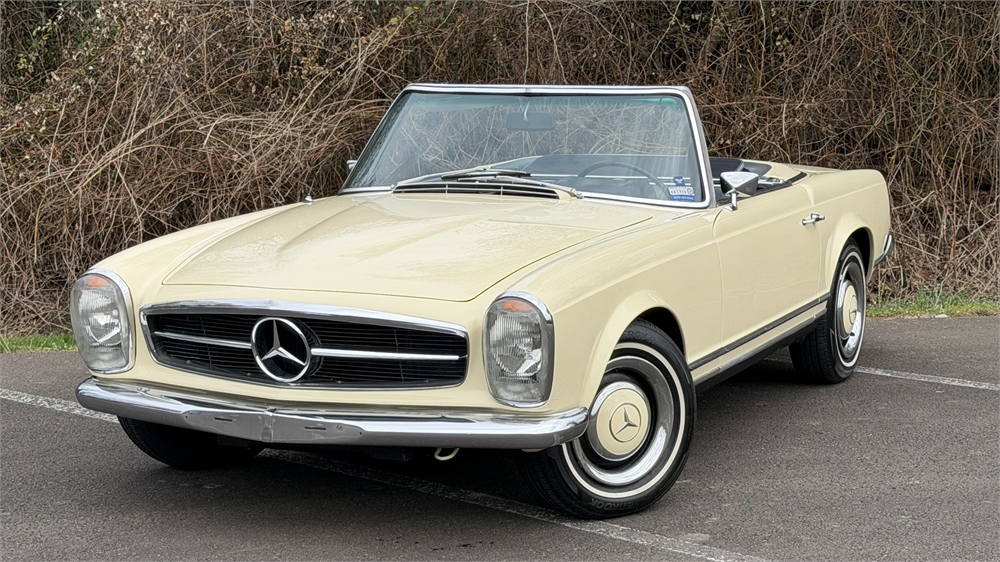 1968 MERCEDES-BENZ 250SL PAGODA ROADSTER available for Auction