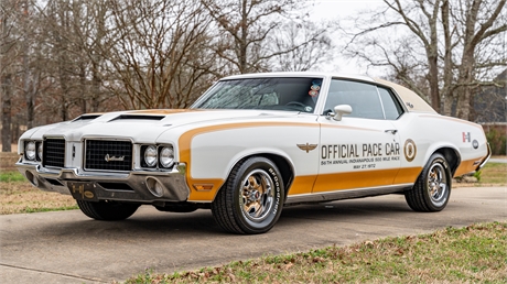 View this 1972 HURST/OLDS PACE CAR