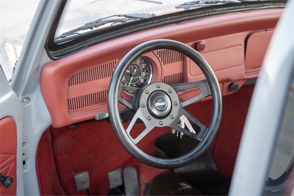 1985 VOLKSWAGEN BEETLE available for Auction | AutoHunter.com | 33888290