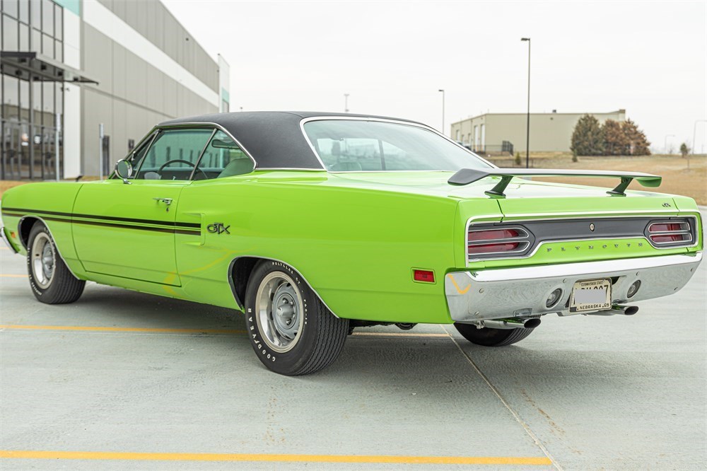 V-Code 1970 Plymouth GTX 4-Speed available for Auction | AutoHunter.com ...