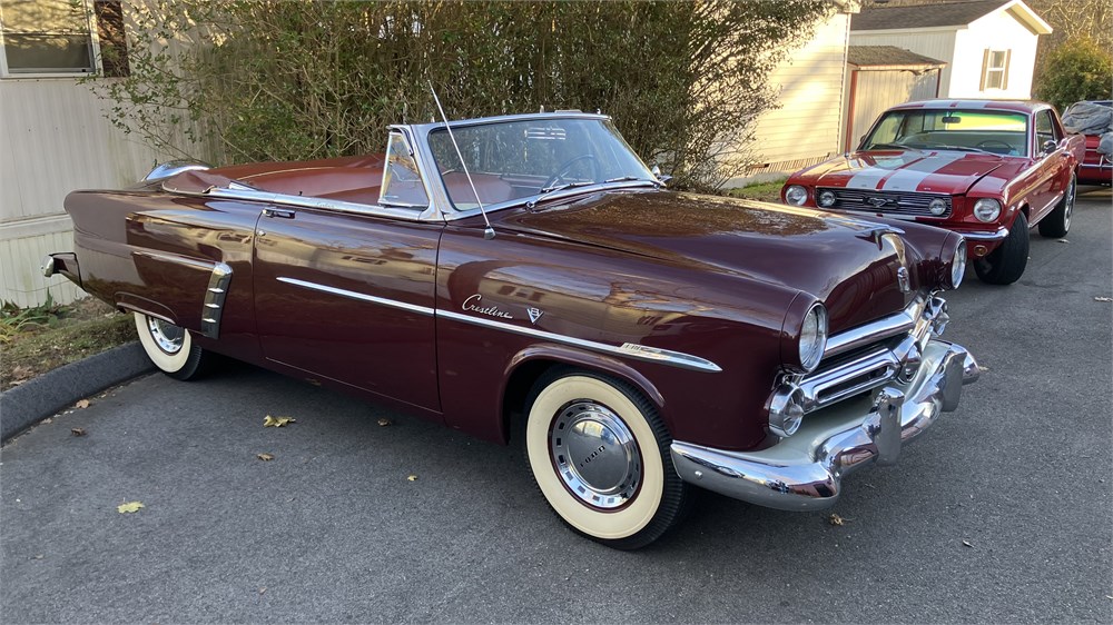 1952 Ford Crestline Sunliner Convertible available for Auction ...