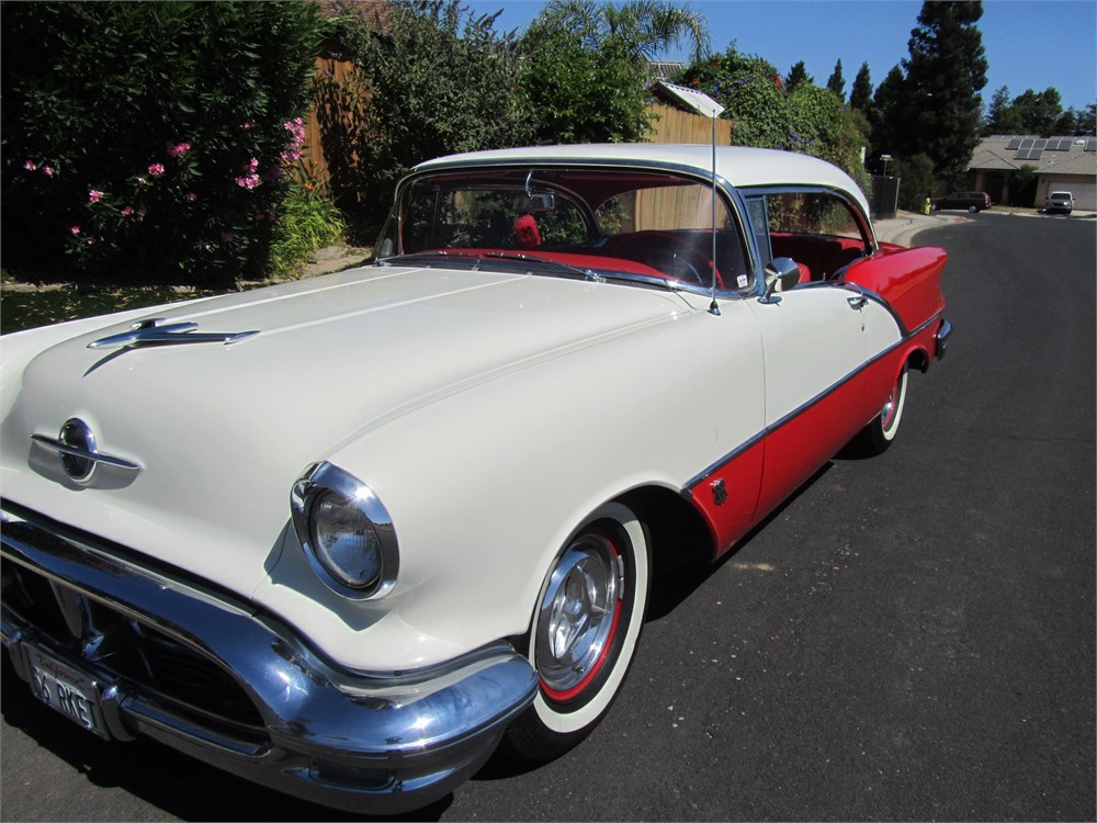 1956 Oldsmobile Super 88 available for Auction | AutoHunter.com | 9393438