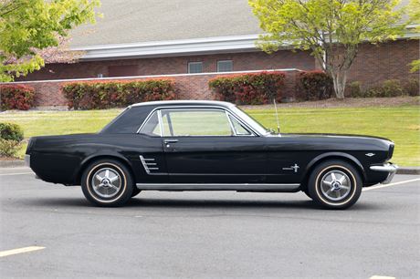 Single-Family-Owned 1966 Ford Mustang Available For Auction ...