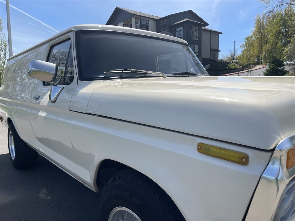 351-Powered 1975 Ford B-100 Panel Truck 4-Speed Available For Auction ...