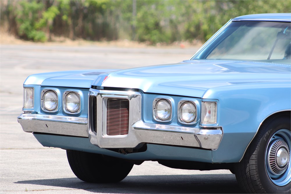 1969 Pontiac Grand Prix available for Auction | AutoHunter.com | 3697798