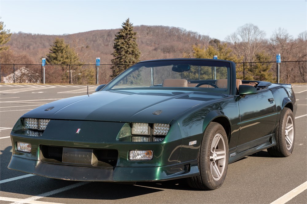 1992 CHEVROLET CAMARO available for Auction  | 31864566