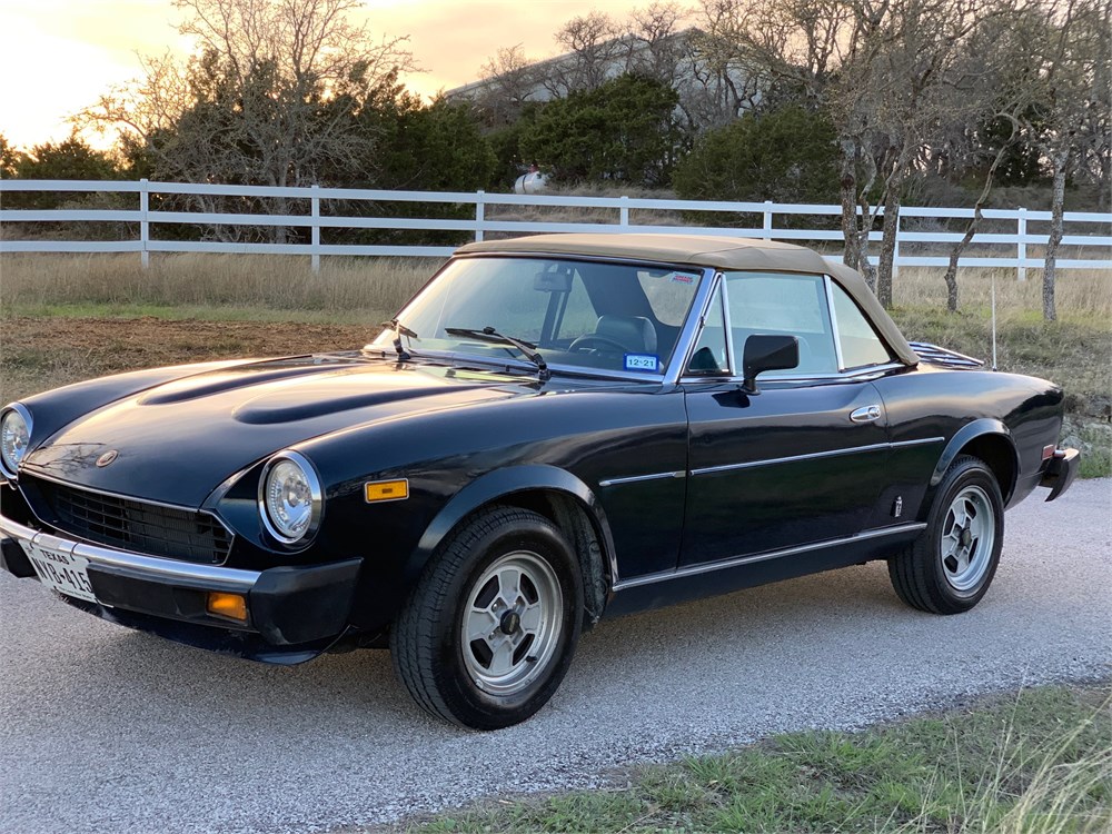 Fiat 124 sport spider