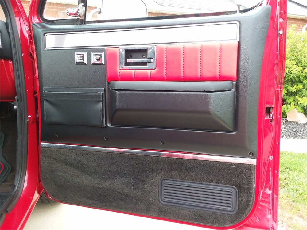 1985 chevy deals truck door panels