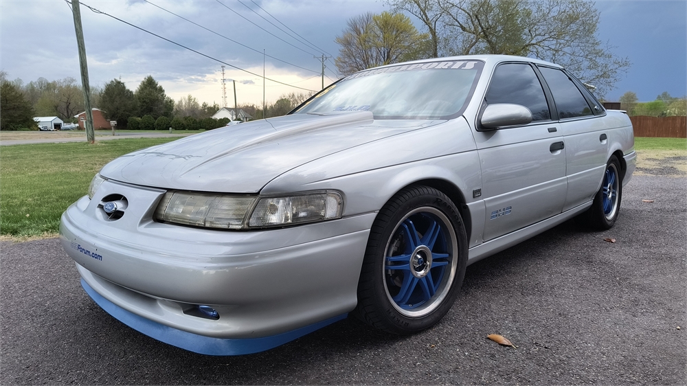 View this 1993 FORD TAURUS SHO CUSTOM SEDAN