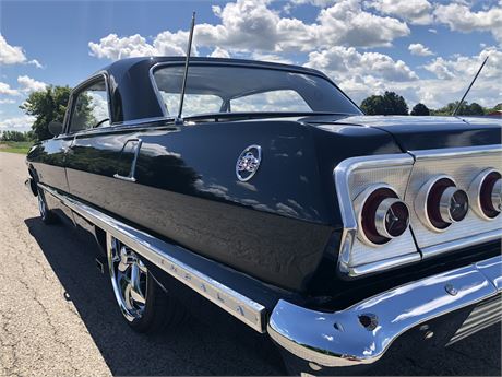 1963 Chevrolet Impala SS 4-Speed available for Auction | AutoHunter.com ...