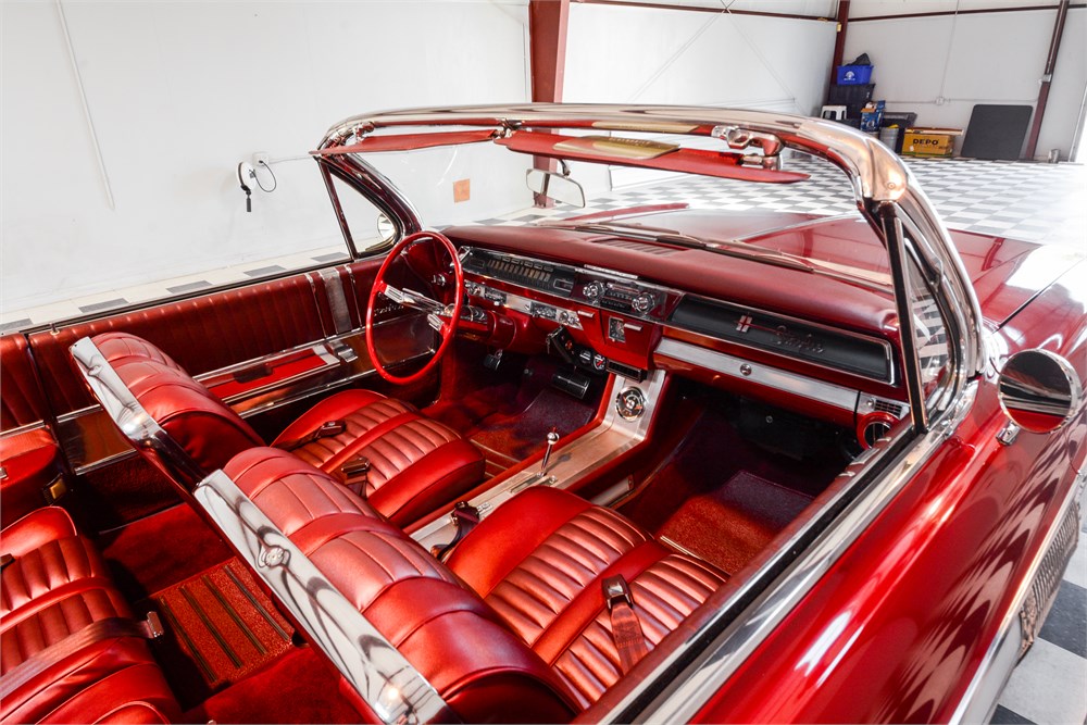 1962 Oldsmobile Starfire Convertible available for Auction | AutoHunter.com  | 13086790