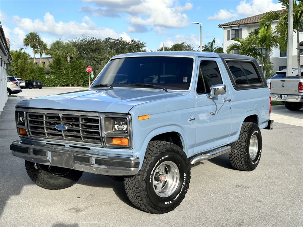 1982 Ford Bronco XLT 4-Speed available for Auction | AutoHunter.com ...