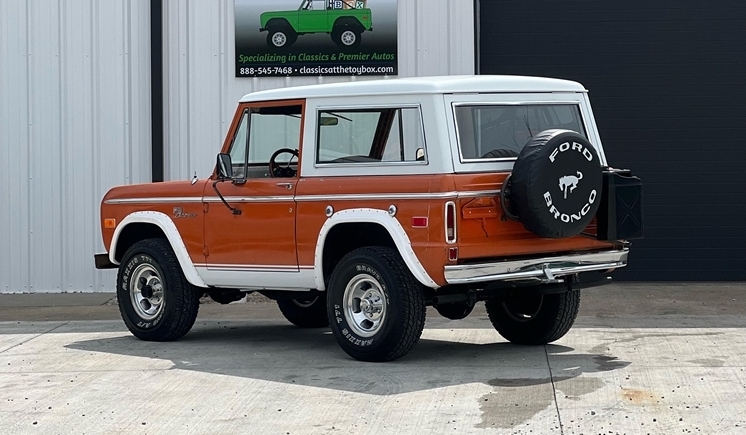 1974 FORD BRONCO 302 available for Auction,