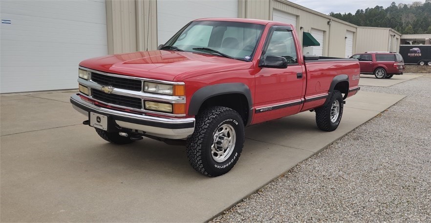 2000 Chevrolet K2500 Pickup available for Auction | AutoHunter.com ...