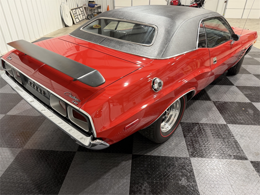 1972 DODGE CHALLENGER RALLYE HARDTOP available for Auction