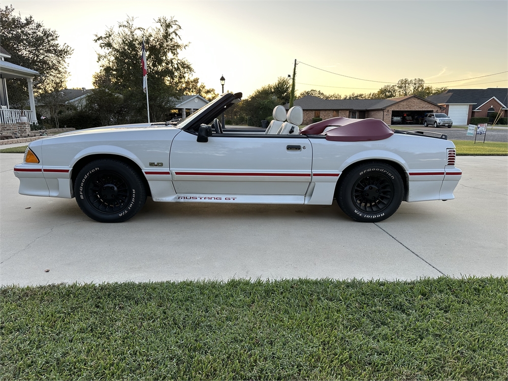 1988 FORD MUSTANG GT 5.0 CONVERTIBLE available for Auction | AutoHunter ...