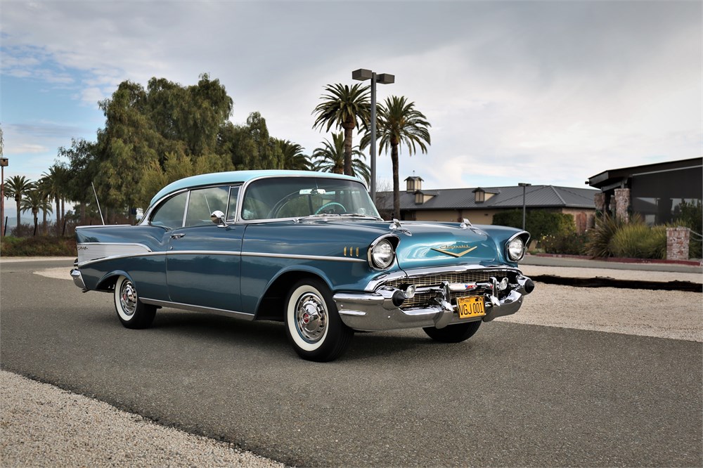 Highly-Optioned 1957 Chevrolet Bel Air available for Auction ...