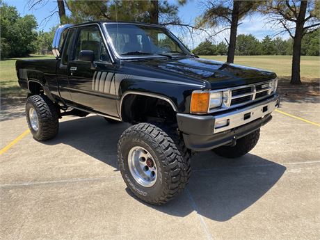 1987 TOYOTA PICKUP available for Auction | AutoHunter.com | 24679767