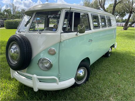 View this 1966 Volkswagen Bus