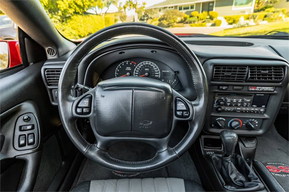 2002 CHEVROLET CAMARO SS 35TH ANNIVERSARY EDITION available for Auction |   | 32005721