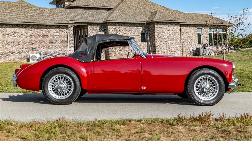 1961 MG MGA available for Auction | AutoHunter.com | 45698921