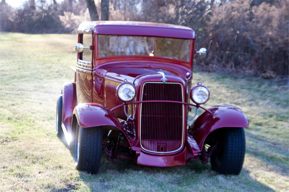 460ci-Powered 1933 Ford Model B Pickup Available For Auction ...