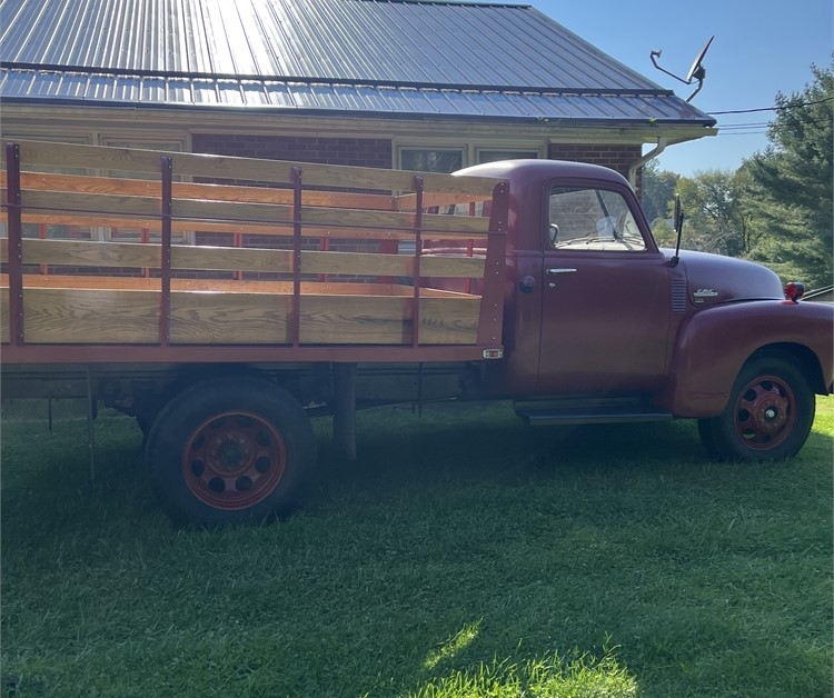 1950 GMC 250 Dually Stake-Bed Truck available for Auction | AutoHunter ...