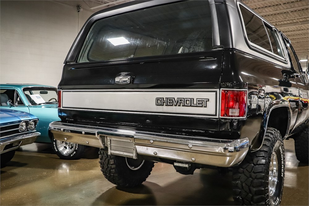 1988 Chevrolet K5 Blazer available for Auction | AutoHunter.com | 4185559