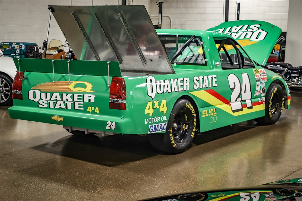 2001 Chevrolet NASCAR Race Truck available for Auction | AutoHunter.com ...