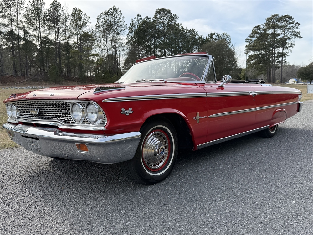 マジックポット 1963 FORD GALAXIE 500/XL CONVERTIBLE available for Auction