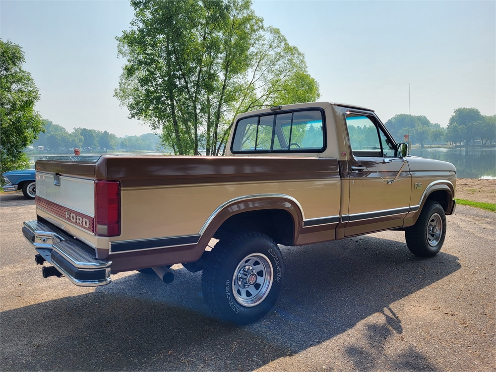 351-POWERED 1986 FORD F-150 XLT LARIAT 4x4 available for Auction ...