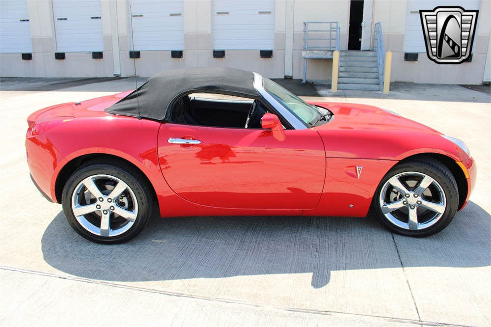 5k-MILE 2007 Pontiac Solstice GXP available for Auction | AutoHunter ...