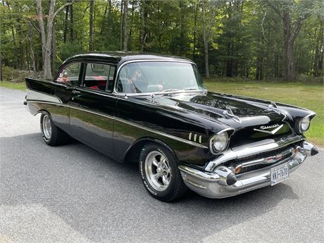 1957 Chevrolet Bel Air available for Auction | AutoHunter.com | 27702027